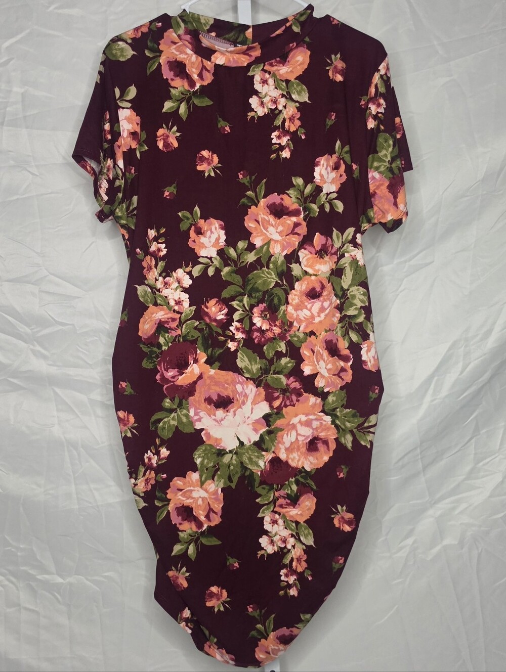 (PLUS+) Floral Bodycon Dress